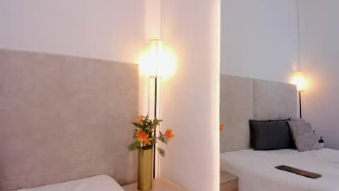 hanna_gomeez online show from April 2, 8:17 pm