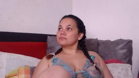  Hanna  online show from May 25, 6:40 pm