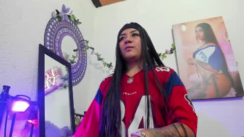 Hanna online show from May 6, 9:41 pm
