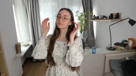 Nicole online show from March 23, 8:42 am