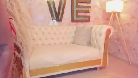 EVA online show from March 21, 3:00 am