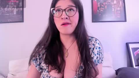 Hannaa online show from March 24, 9:20 pm