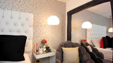 HazelMoret online show from December 27, 4:44 pm