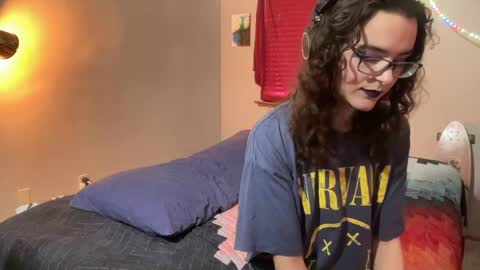Hazel online show from May 28, 4:49 pm