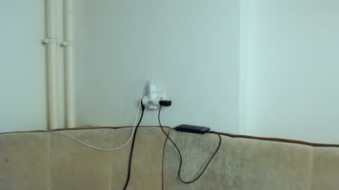 helen_adams_ online show from December 9, 2:39 pm