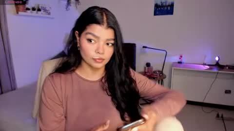 helen_miller online show from July 31, 1:50 am