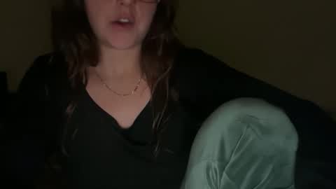 helenaheaven online show from March 25, 4:39 am