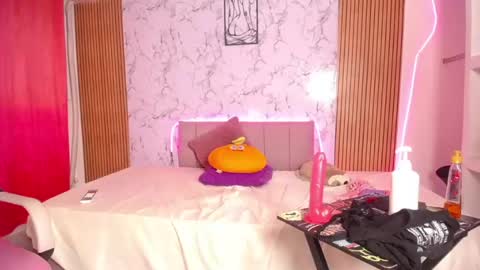 hera_eden online show from March 12, 3:53 am