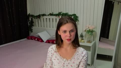 Nicole online show from March 25, 9:28 pm