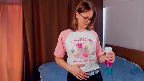 Sally online show from September 21, 6:23 am