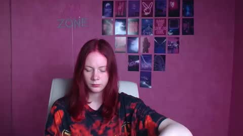 Hinata online show from May 9, 5:53 am
