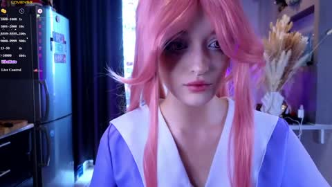 Ella online show from June 1, 3:19 am