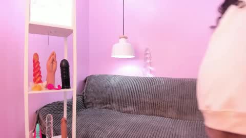 hiyakasudere online show from April 6, 6:42 pm