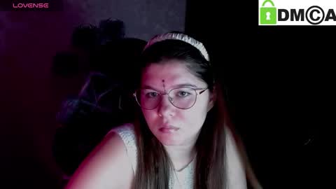 Welcome guys  Pleasure to see you all here  My name is MichaelaTip menu is active Private is open  online show from October 31, 3:30 am