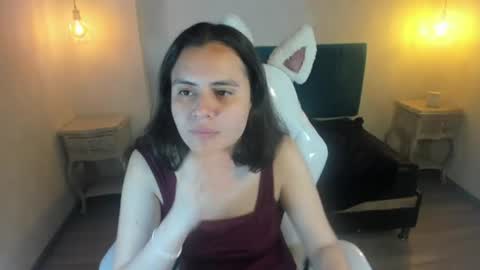 Emily online show from July 1, 5:23 pm