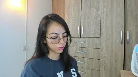 horny_adiction online show from March 26, 9:49 pm