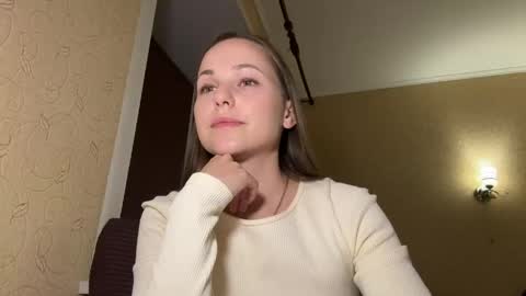 hot_chance_ online show from April 22, 3:20 pm