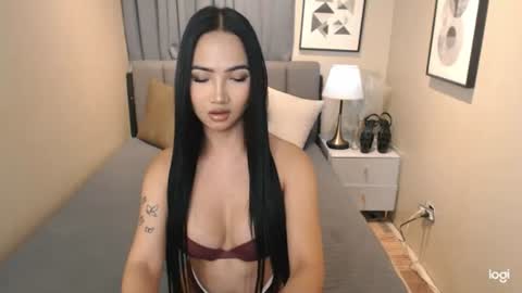 Nikki online show from June 18, 5:40 pm
