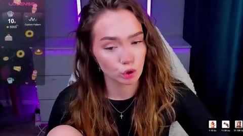 hello Im Eva online show from March 11, 1:25 pm