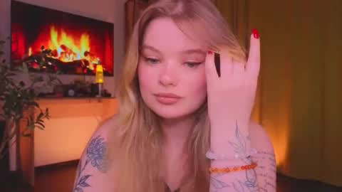 Jane  online show from November 7, 2:44 pm