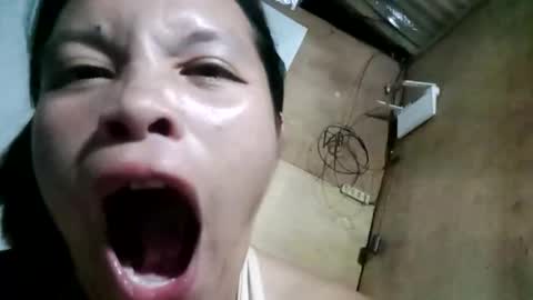 Angel online show from April 11, 1:59 pm