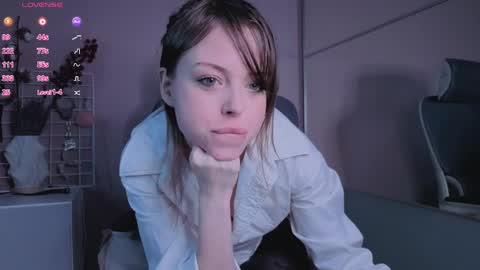 Miley. PVT open i have extra prices on nude show  online show from April 9, 5:40 pm