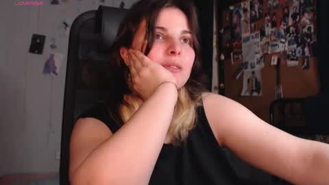 Saya online show from May 3, 10:24 pm