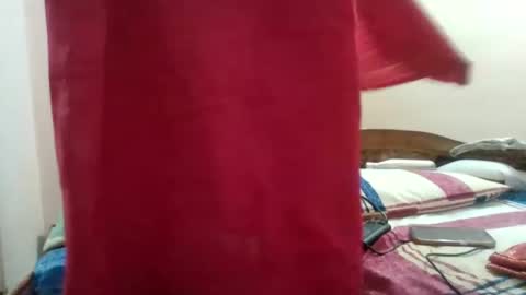 indiangirl2see online show from February 9, 10:53 am