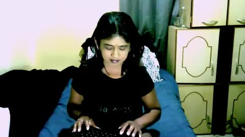 indianpleasures21 online show from July 30, 6:58 am