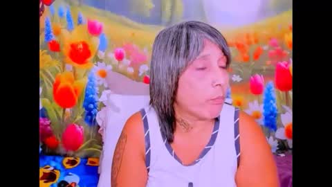 indianroxy27 online show from March 26, 6:53 pm