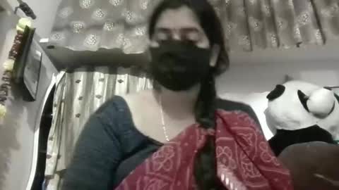 indiansexyqueen online show from February 6, 6:44 pm