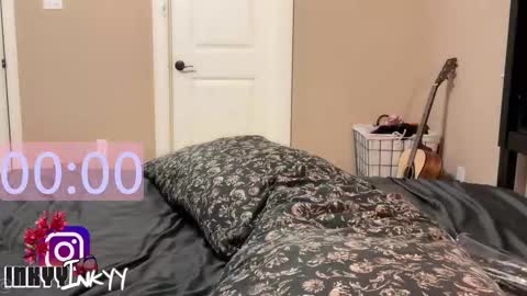 inkyyinkyy online show from September 11, 3:29 am