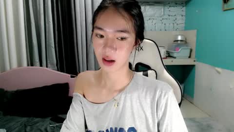 Reign online show from March 19, 11:42 pm