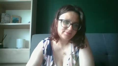 Paris online show from June 1, 5:20 am