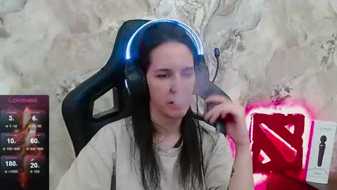 Irwi Tomboy online show from April 18, 7:07 pm