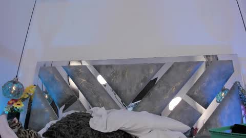 Mommy Isa online show from March 24, 8:41 am