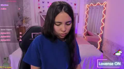 ISABELA  online show from March 28, 12:15 pm