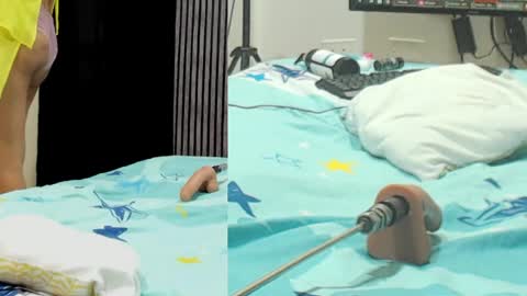 isabella_castro2 online show from April 11, 7:45 am