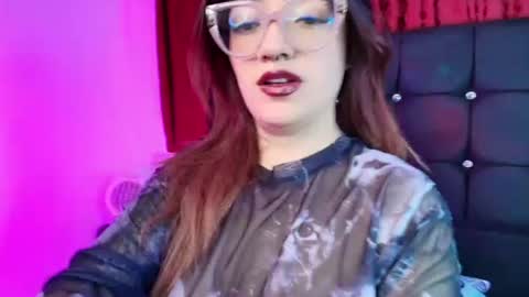Isabella Ferrer online show from June 29, 5:36 am