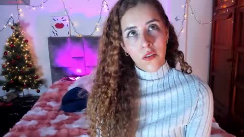 Isabela  online show from December 20, 3:43 am