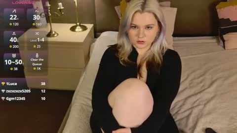 Ivy online show from March 31, 4:40 pm