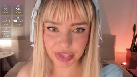 Pamela online show from August 7, 7:43 pm