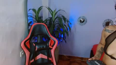 ivy_scorpio online show from October 15, 6:16 am