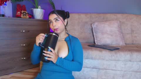  Jade Brunete  online show from May 14, 8:36 pm