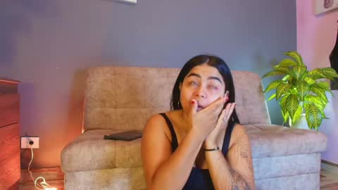  Jade Brunete  online show from May 31, 8:21 pm