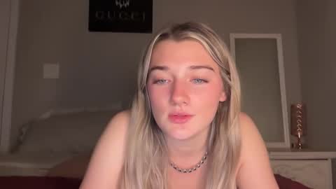 Jade james online show from March 10, 4:16 am