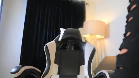 janne_palmer_ online show from March 24, 1:38 pm