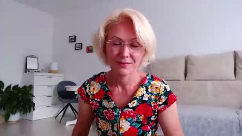 Jasmin room for people 40 online show from July 21, 1:12 pm