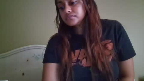 javinarose online show from June 3, 8:47 pm