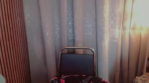 vivian online show from July 23, 1:58 am